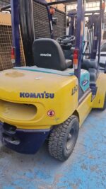 Komatsu Forklift 2.5 Ton – Model 2010 – 3.6 Meter Mast Height - Image 3